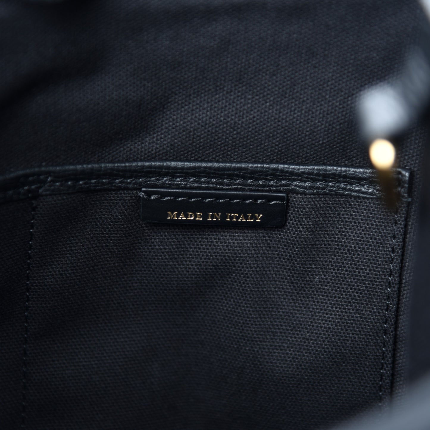 Grainy Calfskin House Check Small Canterbury Black