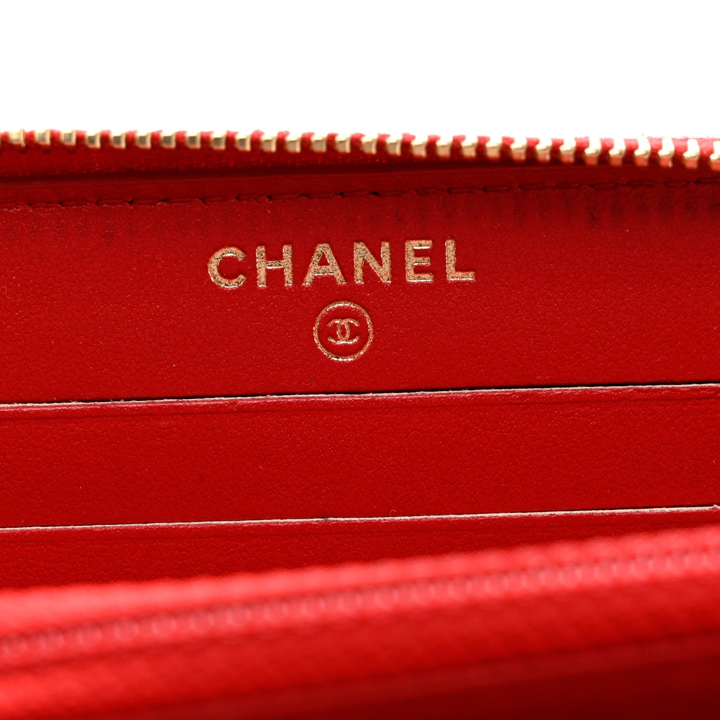 Caviar Quilted Medium Filigree Zip Around Wallet Dark Red