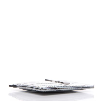 Saint Laurent Metallic Grain De Poudre Matelasse Chevron Monogram Credit Card Case Argento 4 of 8