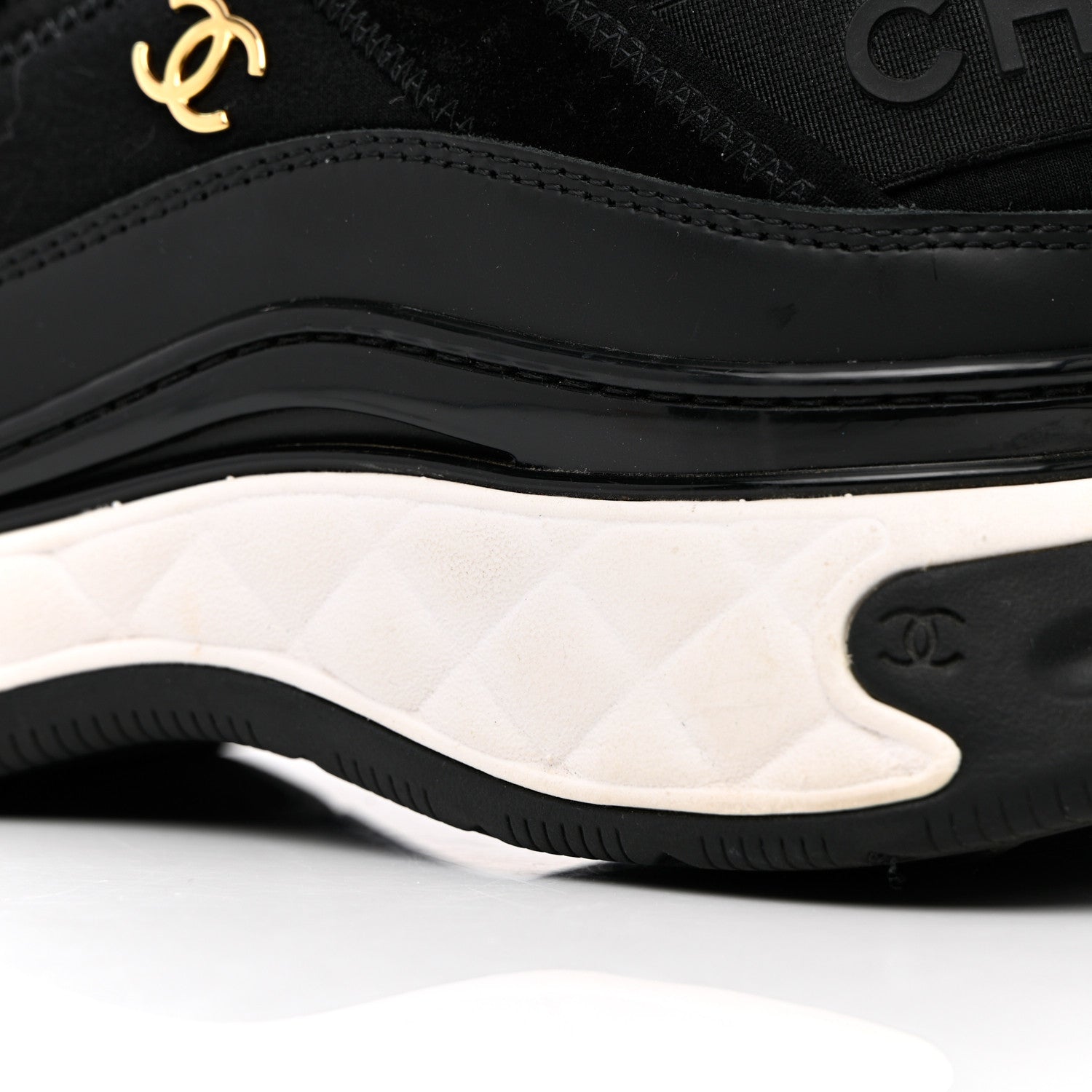 Chanel Velvet Calfskin Mixed Fibers CC Sneakers 41 Black 15 of 17