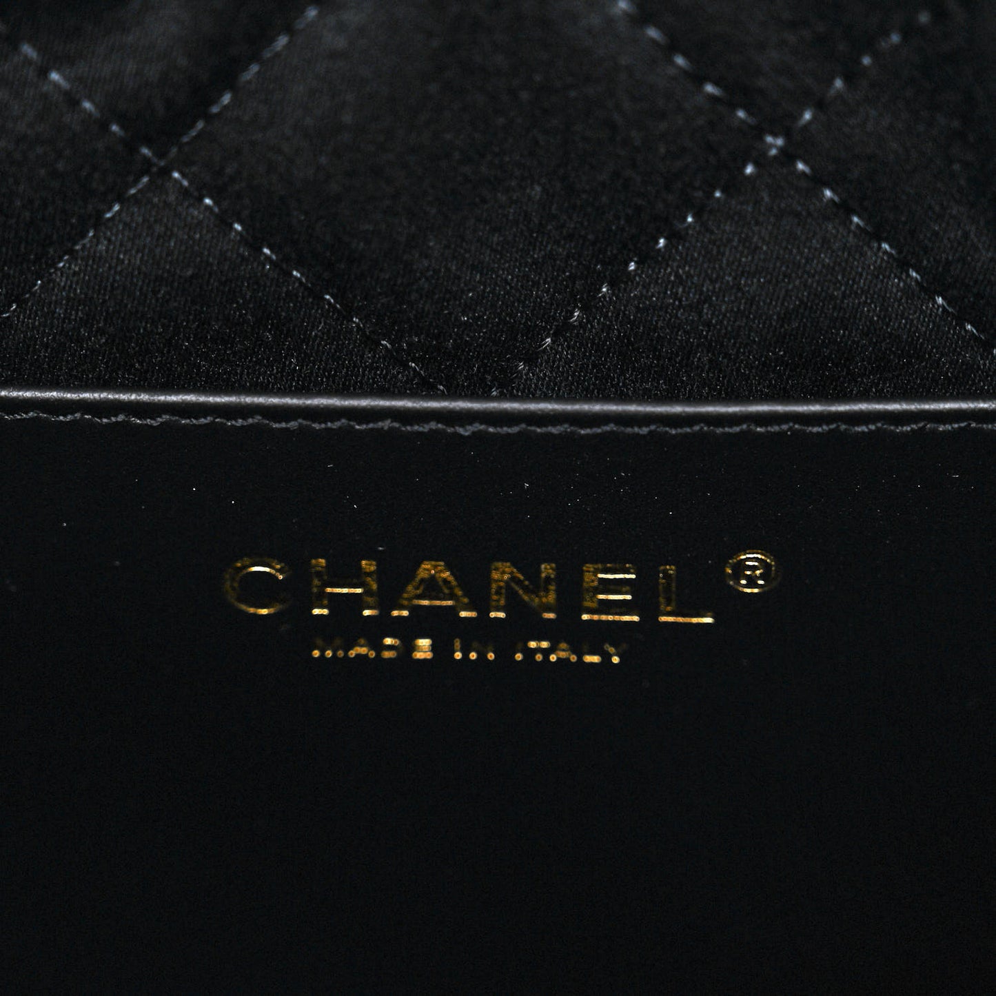 Shiny Calfskin Quilted Mini Chanel 22 Black