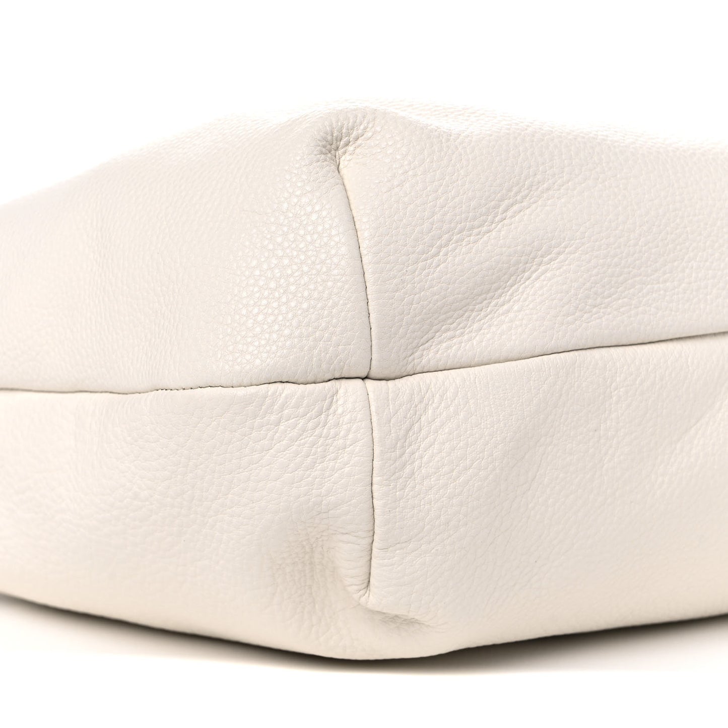 Vitello Daino Hobo White