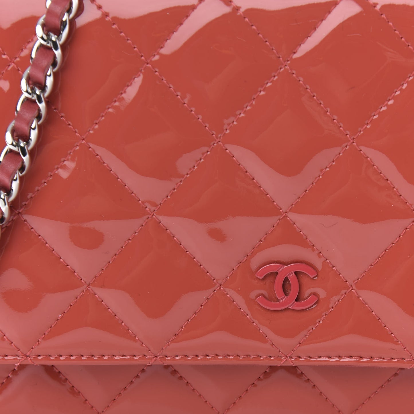 Patent Quilted Wallet On Chain WOC Coral