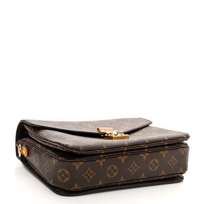 Louis Vuitton Monogram Pochette Metis 4 of 15