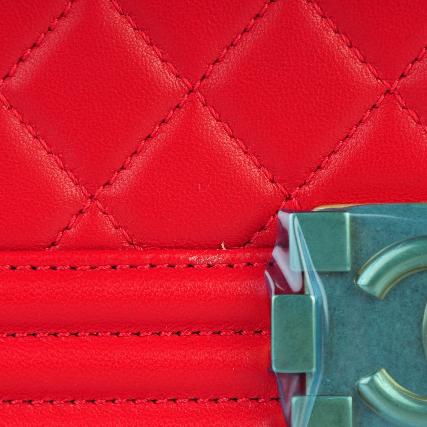 Lambskin Quilted Medium Boy Flap Red