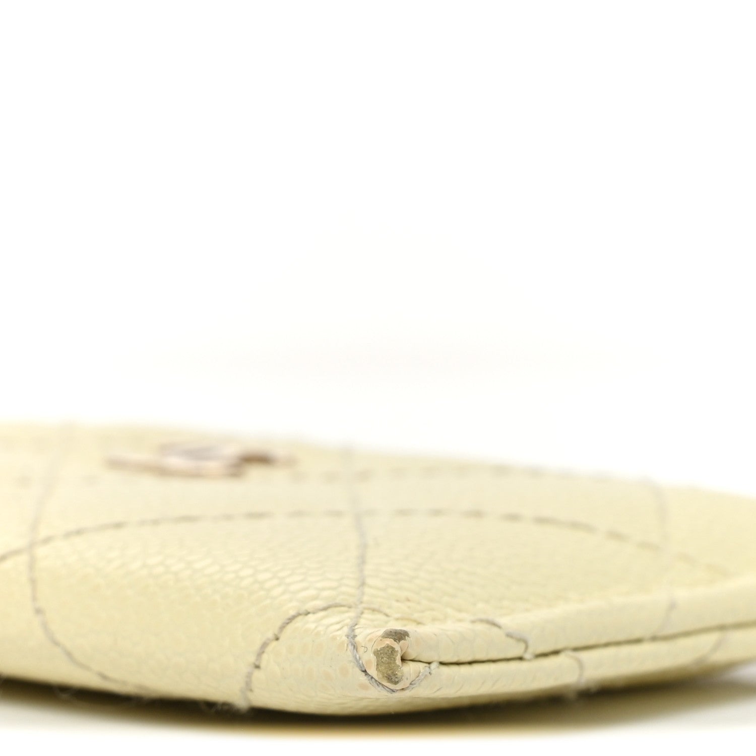 Chanel Caviar Quilted Card Holder Jaune 10 of 11