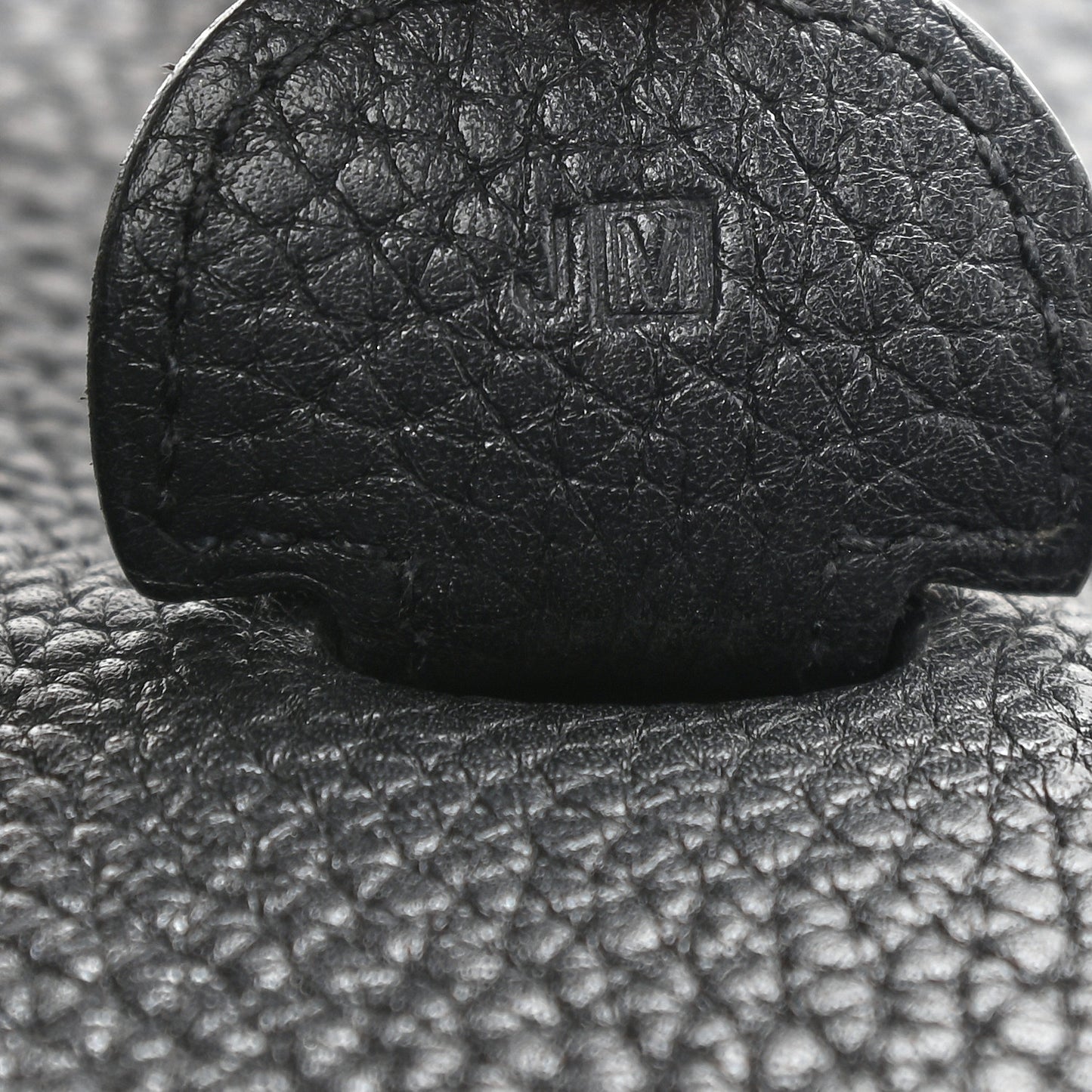Taurillon Clemence Evelyne III PM Black