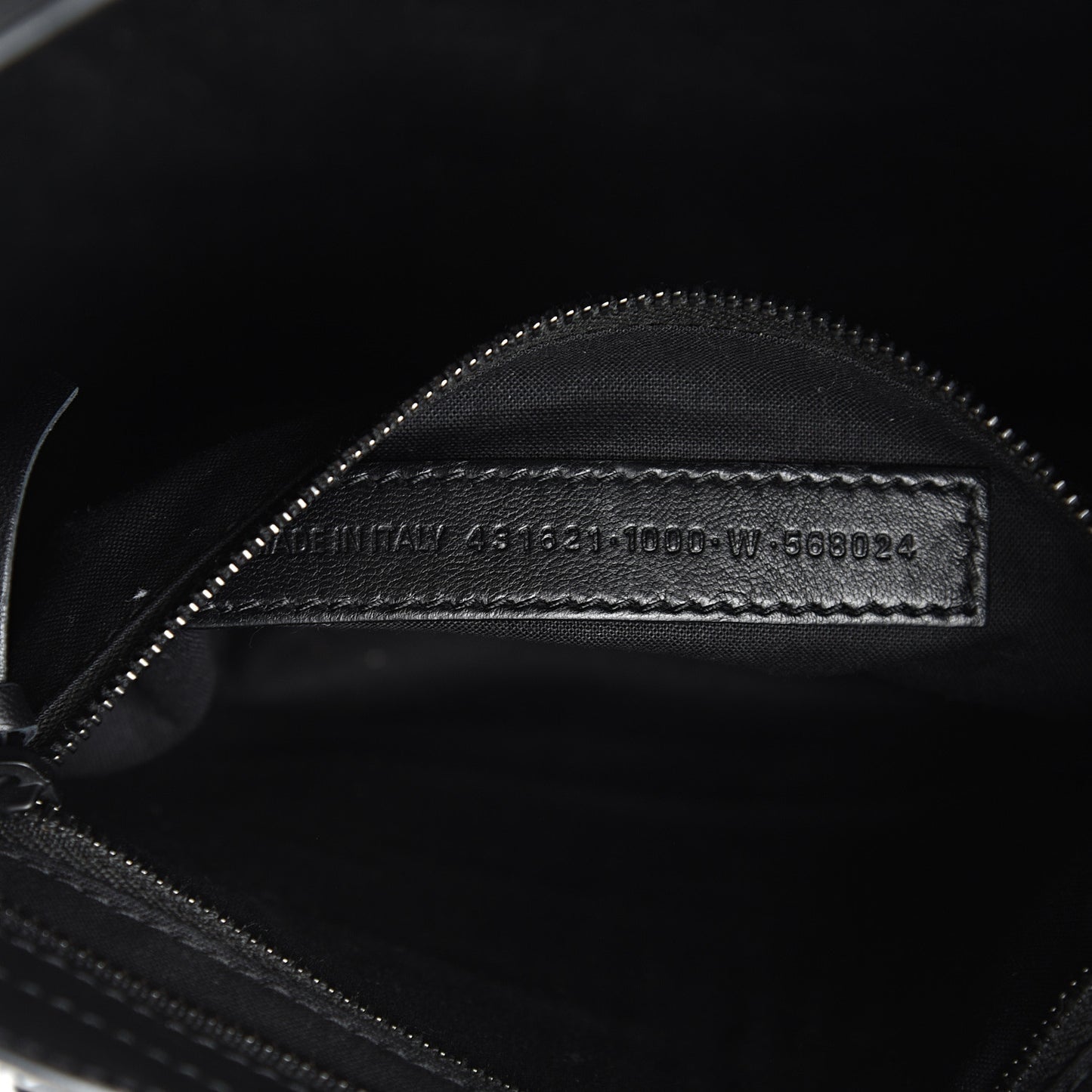 Matte Supple Lambskin Crocodile Embossed Classic Black Hardware S City Black