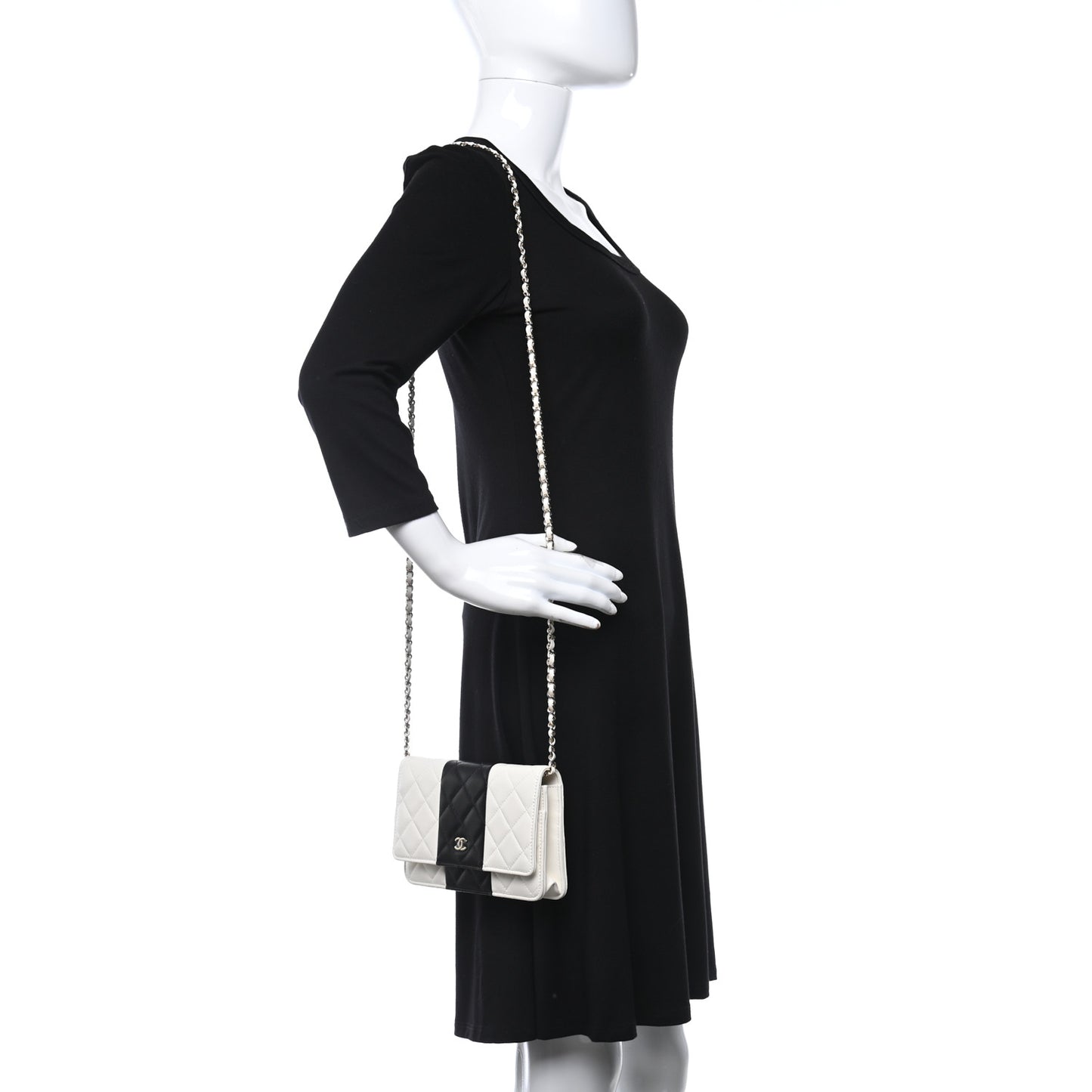 Lambskin Quilted Wallet On Chain WOC White Black