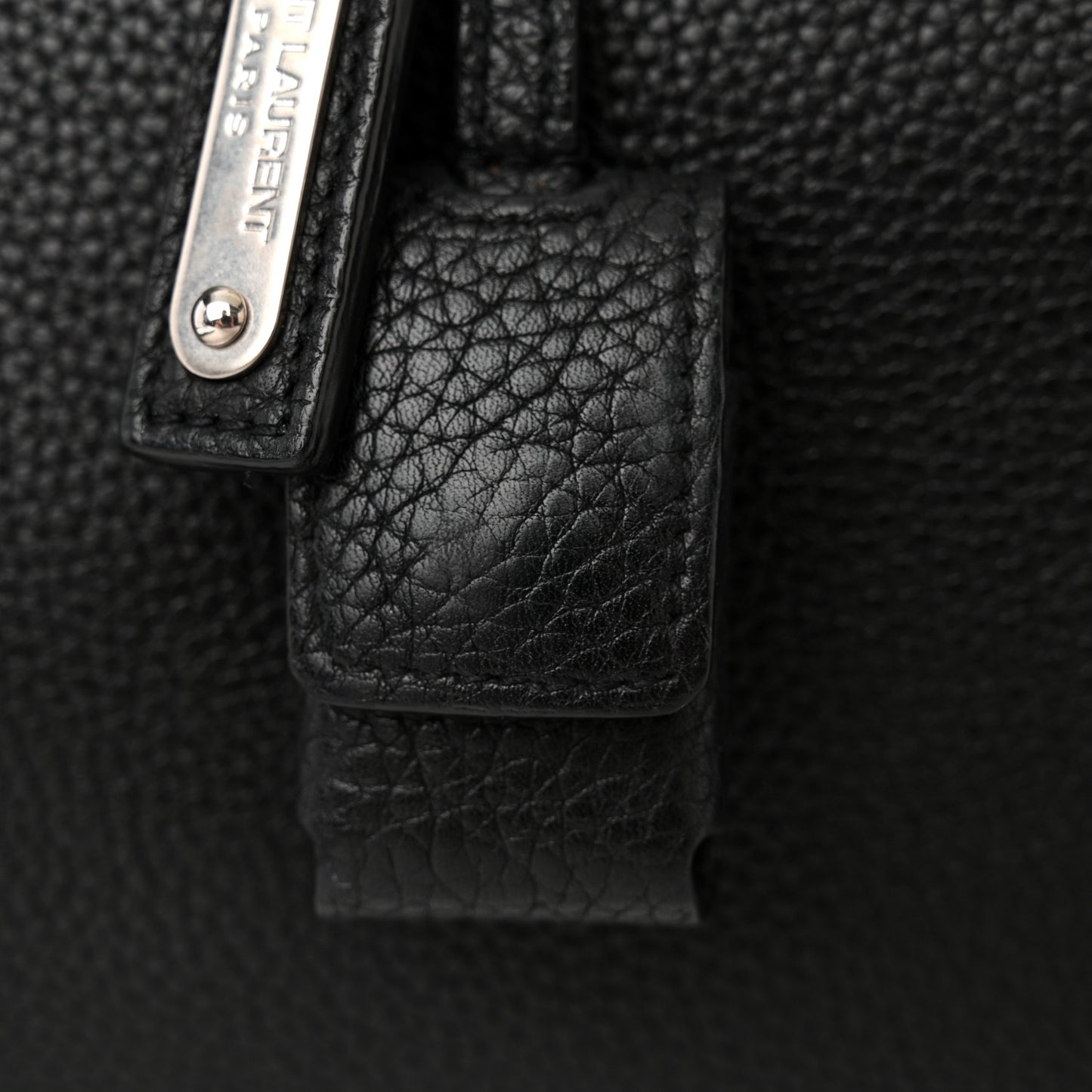 Grained Calfskin Large Thin Sac De Jour Black