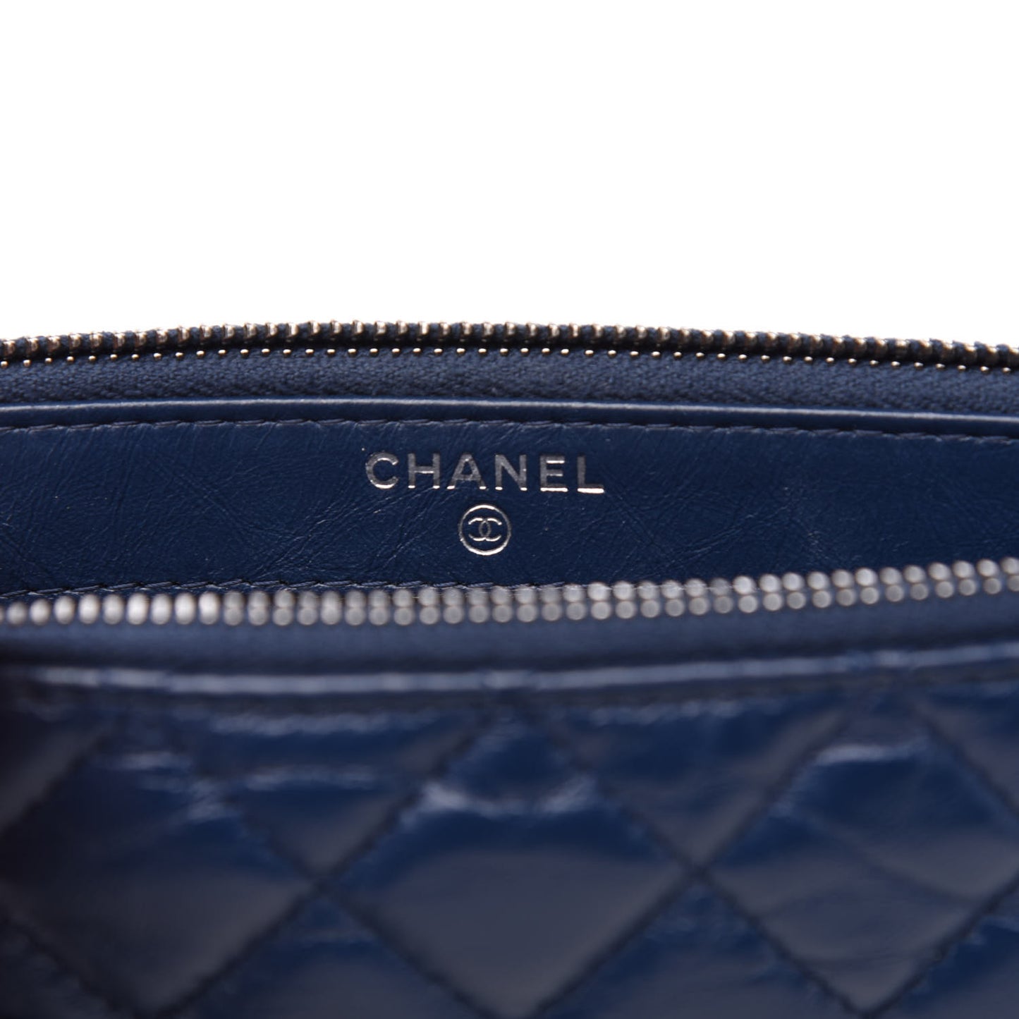 Aged Calfskin Quilted Small Gabrielle Clutch With Chain Navy Blue