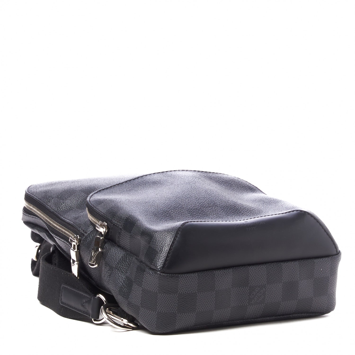 Louis Vuitton Damier Graphite Avenue Sling Backpack 3 of 7