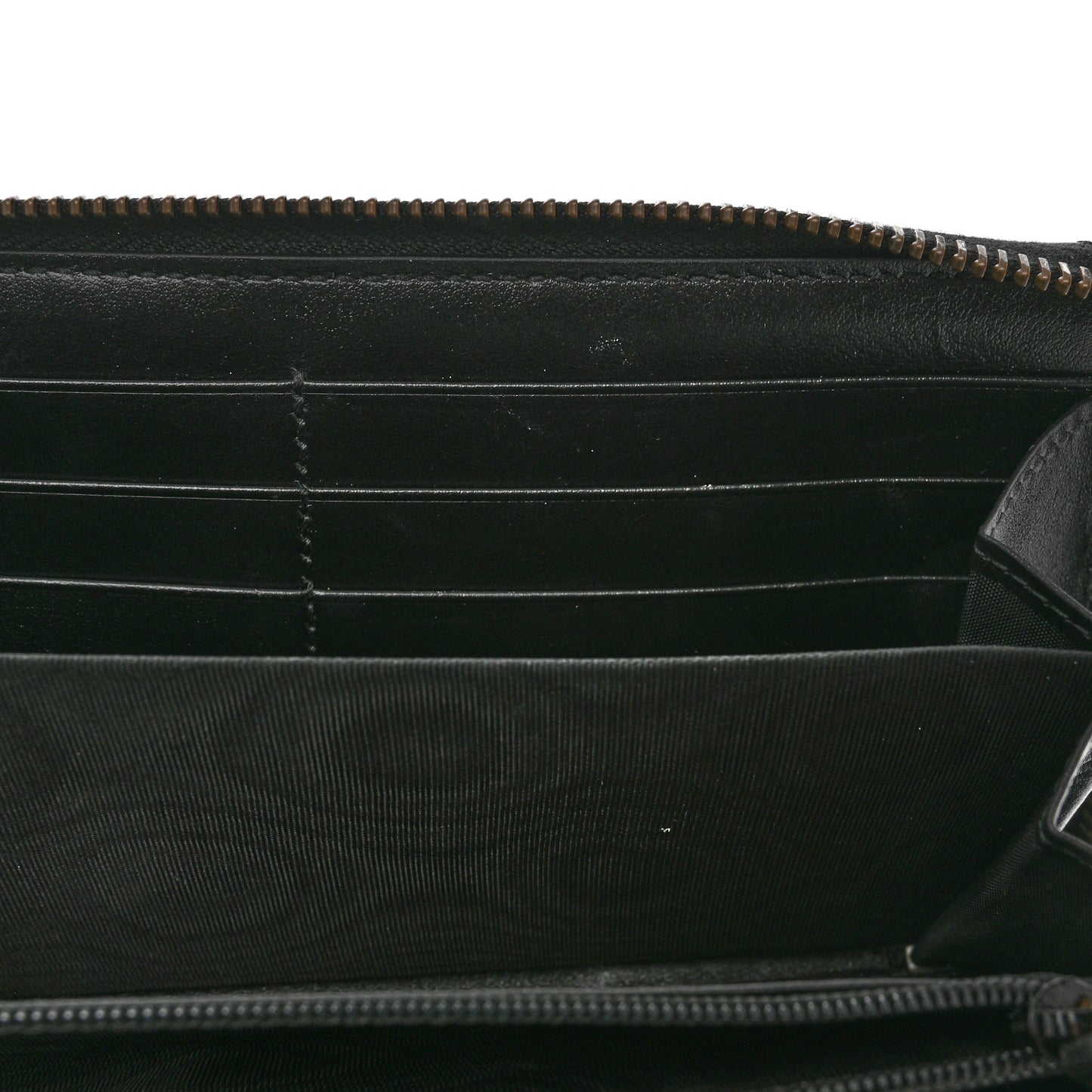 Calfskin Matelasse GG Marmont Zip Around Wallet Black