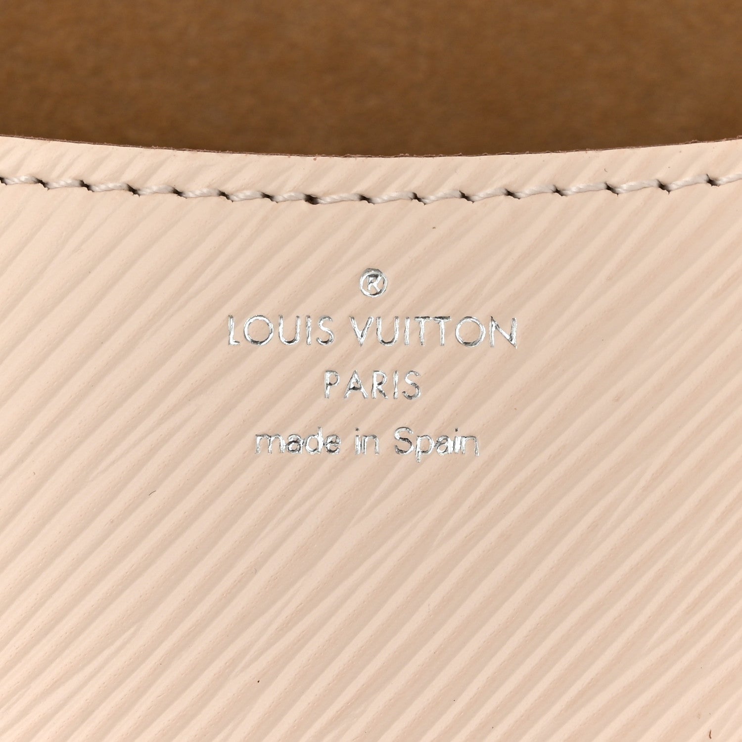 Louis Vuitton Epi Buci Crossbody Quartz 6 of 9