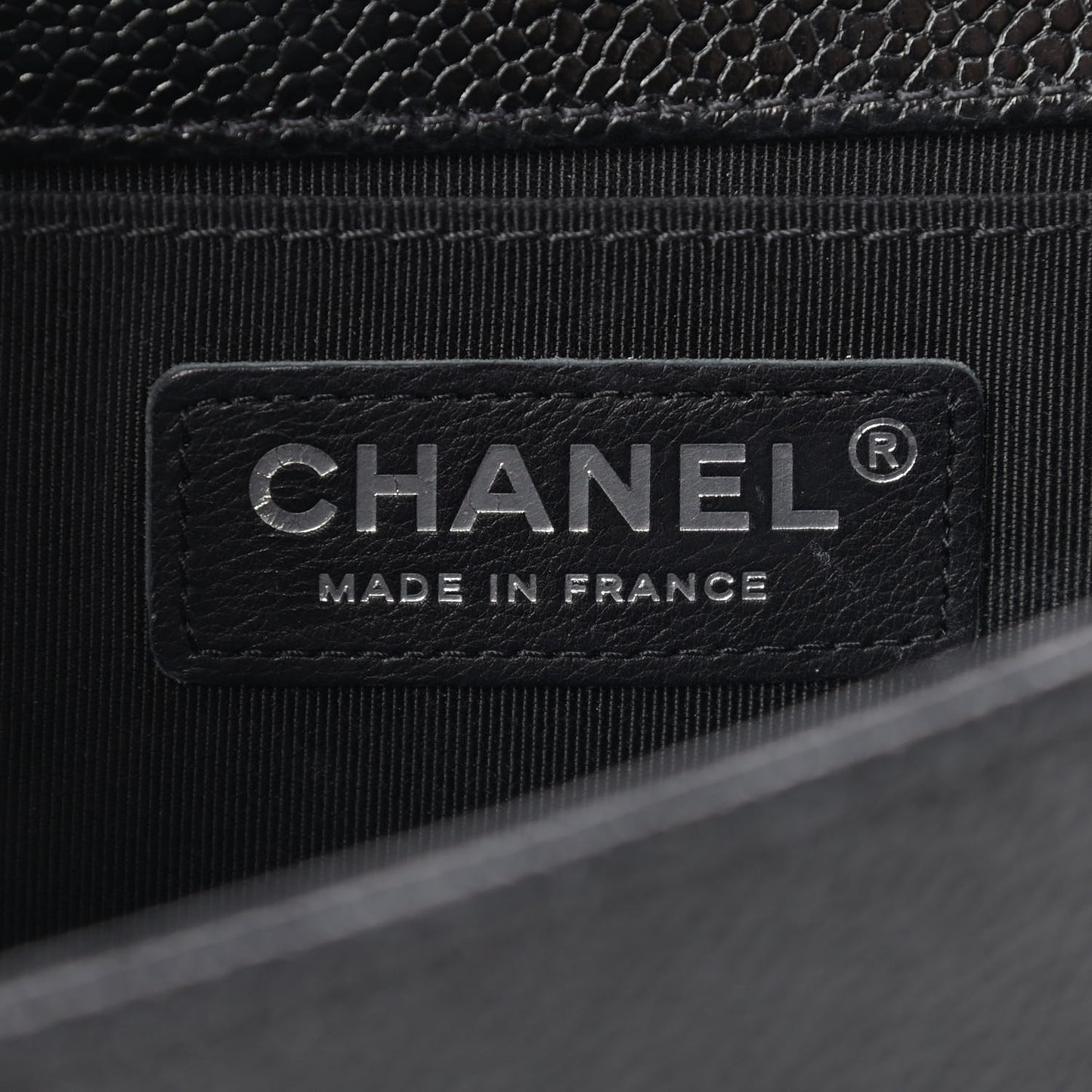 Caviar Chevron Quilted Small Boy Flap Black