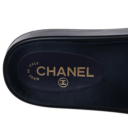 Chanel Satin Canvas Chain Slides Sandals Flats 40 Marine 7 of 10
