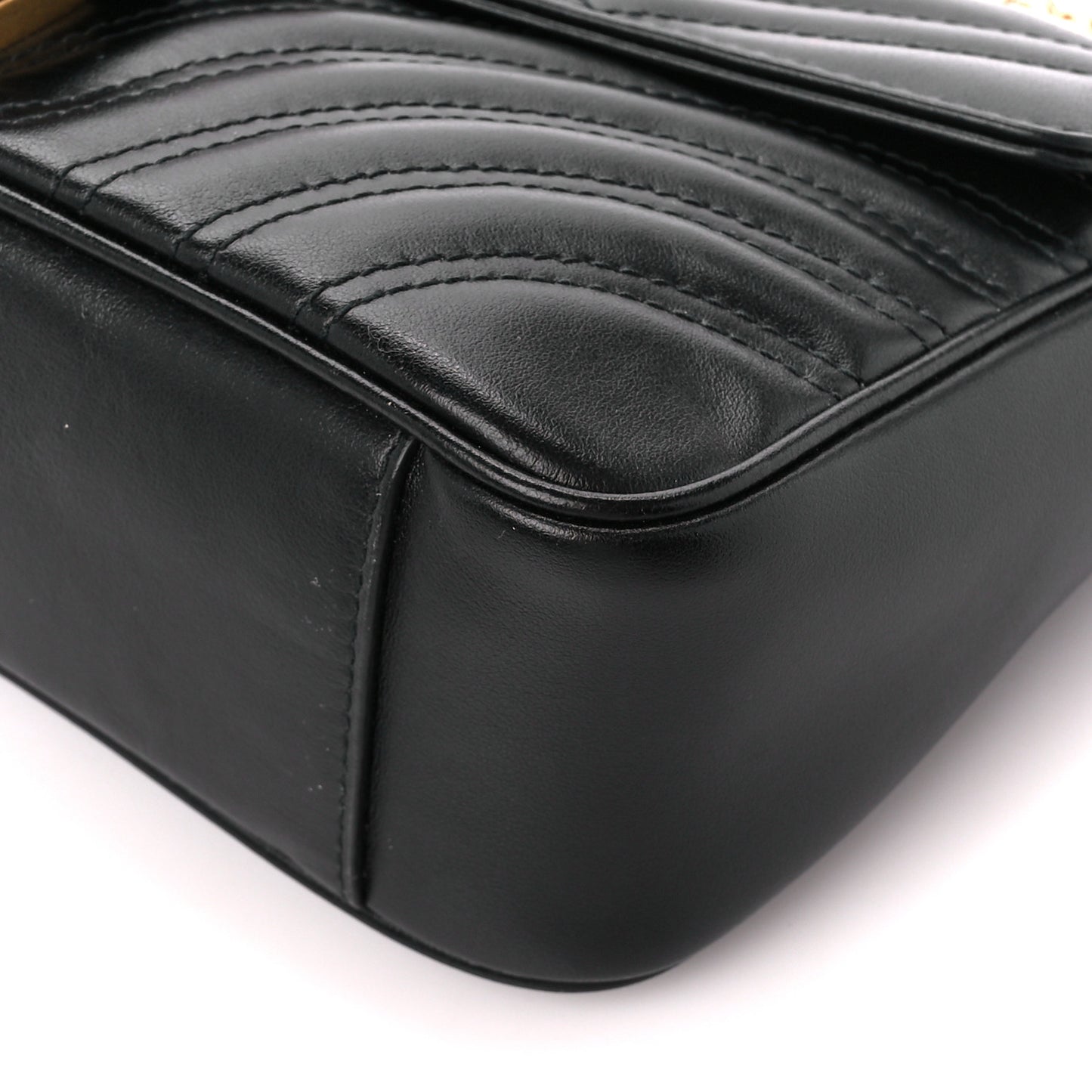 Calfskin Matelasse Small GG Marmont Shoulder Bag Black