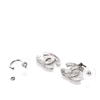 Chanel Baguette Crystal CC Drop Earrings Silver 3 of 4