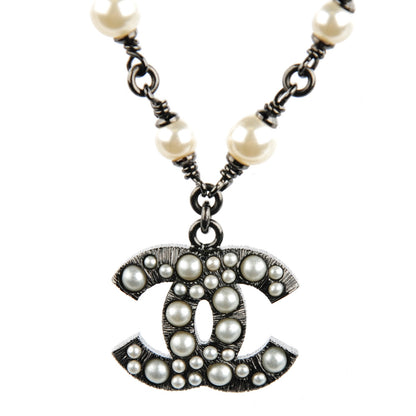 Chanel Pearl Beaded CC Necklace Ruthenium 2 of 5