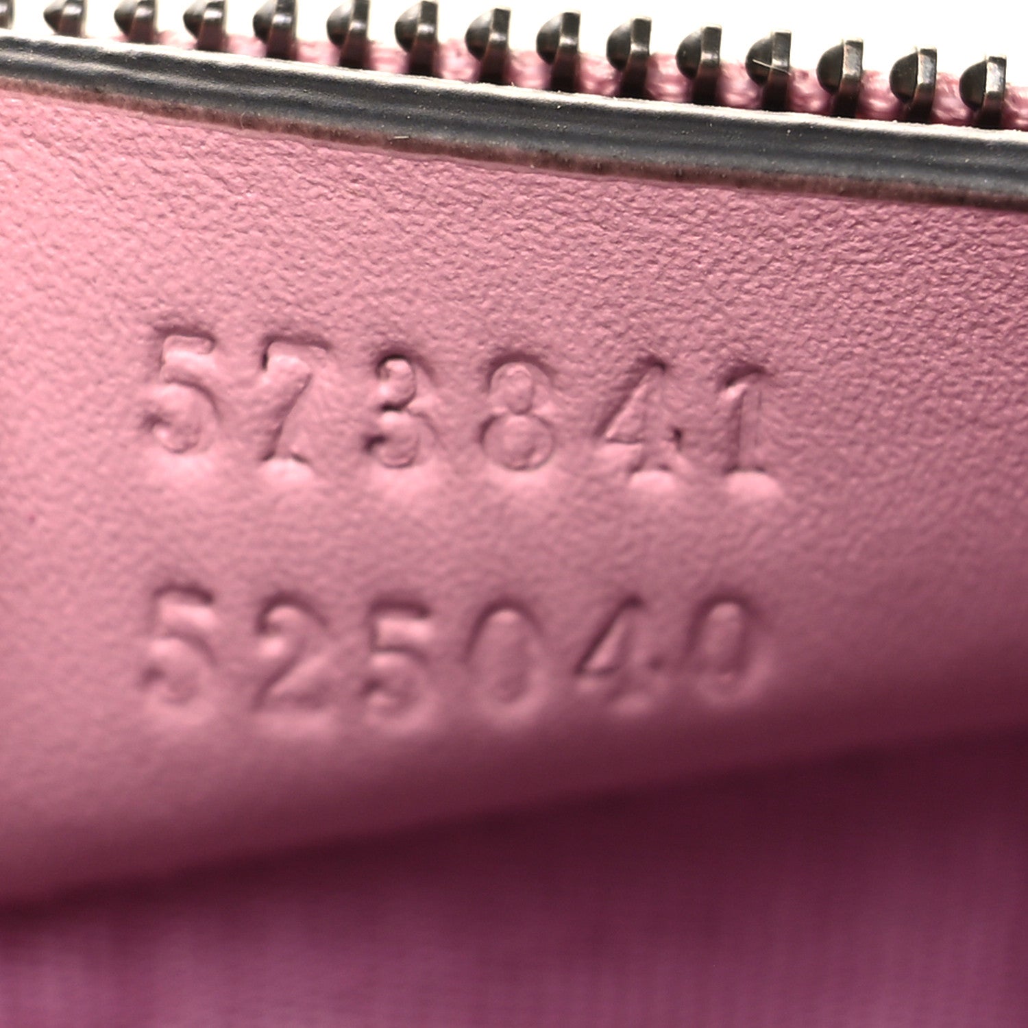 Gucci GG Supreme Monogram Strawberry Key Case 7 of 7