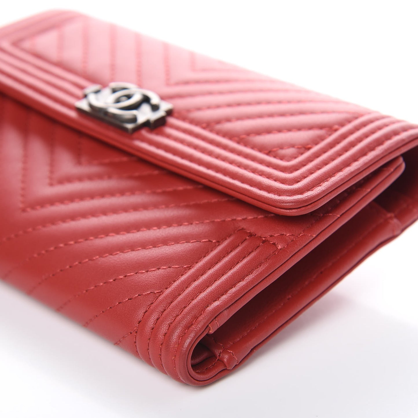 Lambskin Chevron Quilted Boy Flap Wallet Red