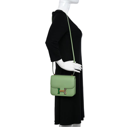 Hermes Epsom Shiny Alligator Lizard Constance 18 Vert Criquet Cactus Beige Sable Ombre 2 of 12