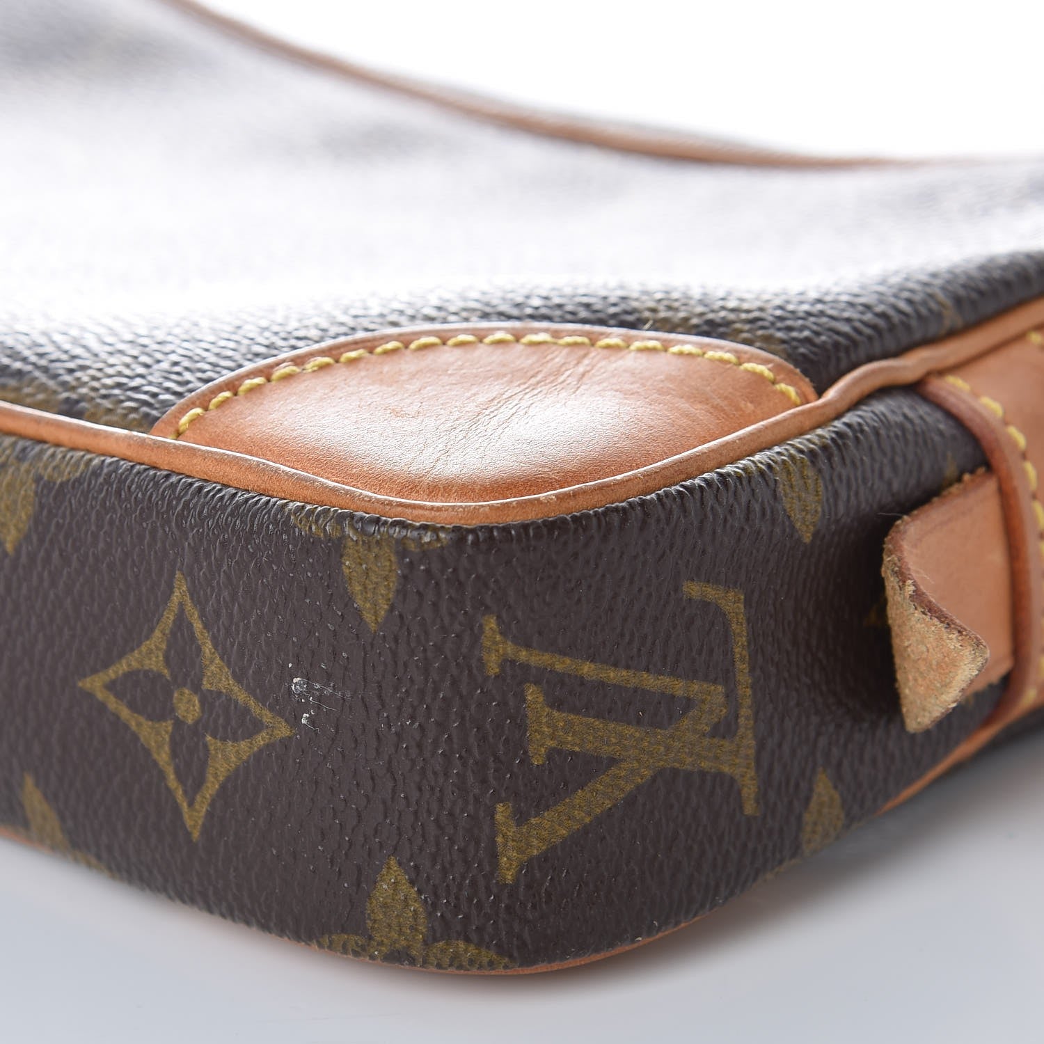 Louis Vuitton Monogram Pochette Marly Dragonne 22 8 of 8
