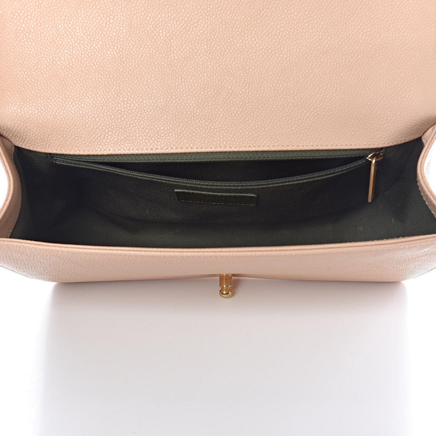 Caviar Quilted New Medium Boy Flap Beige Clair