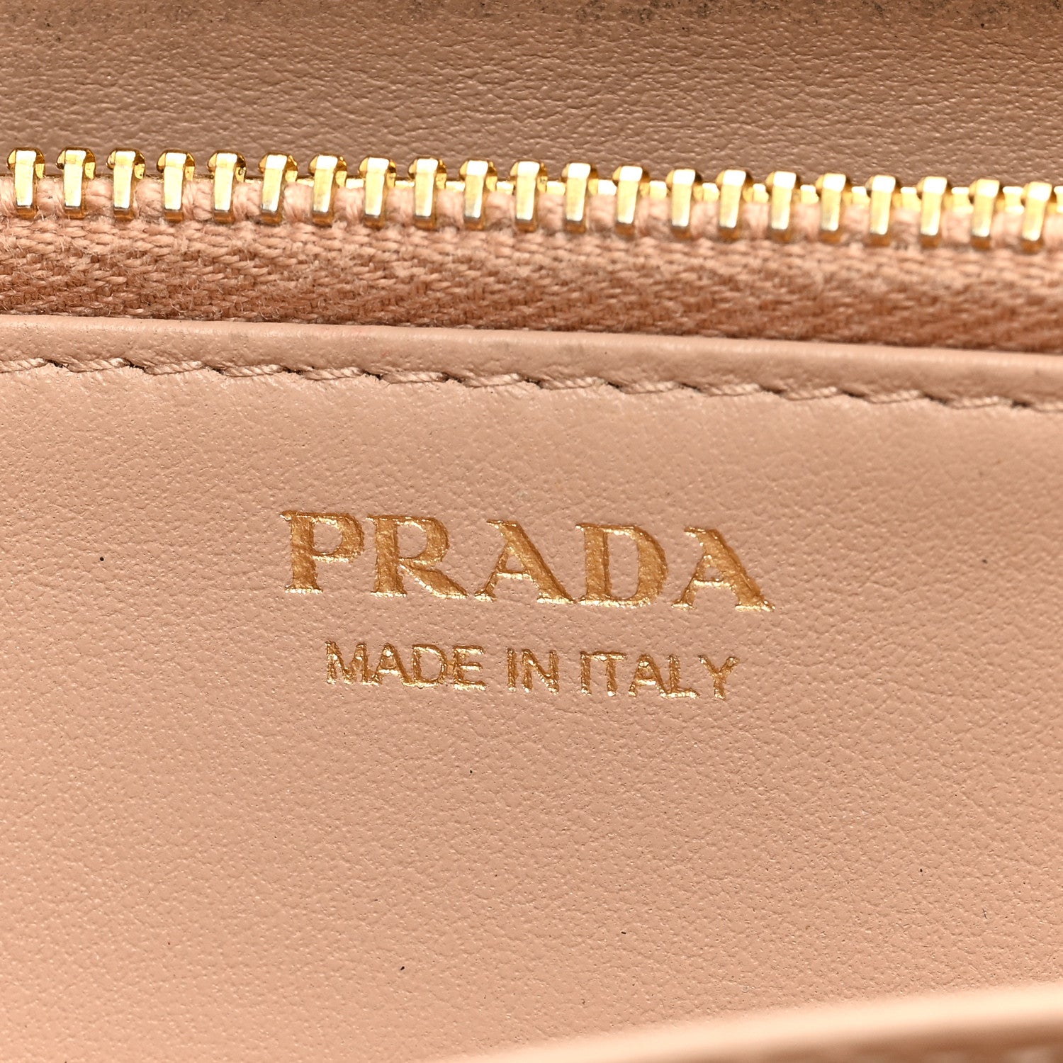 Prada Vitello Move Zip Around Wallet Cipria 6 of 12