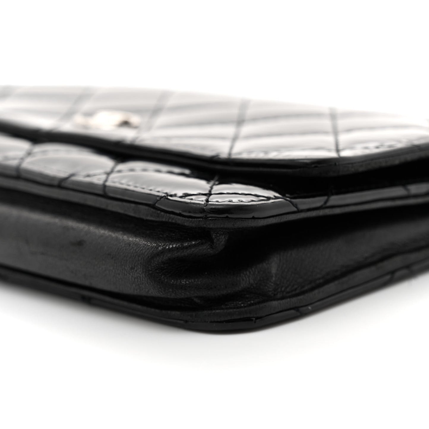 Patent Quilted Wallet On Chain WOC Black