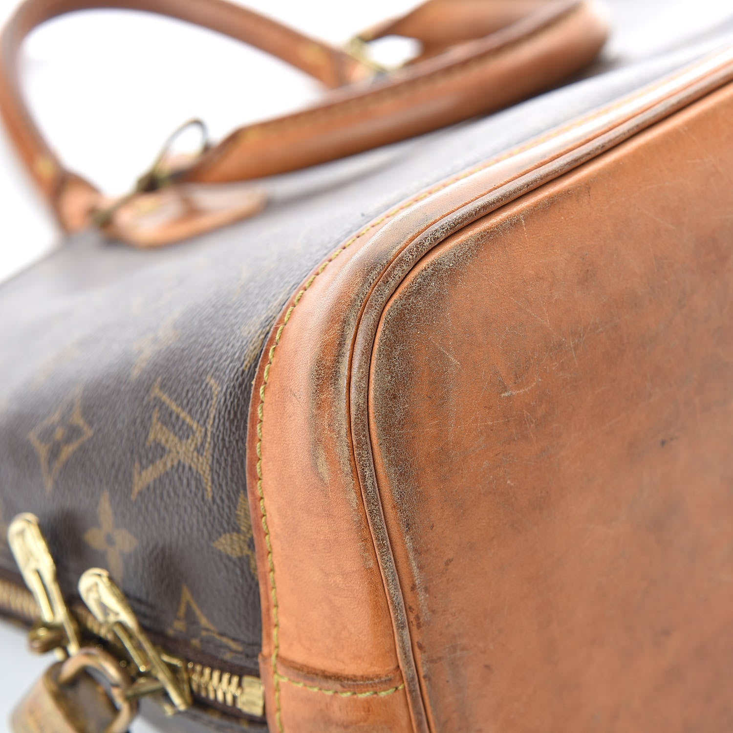 Louis Vuitton Monogram Alma PM 16 of 17