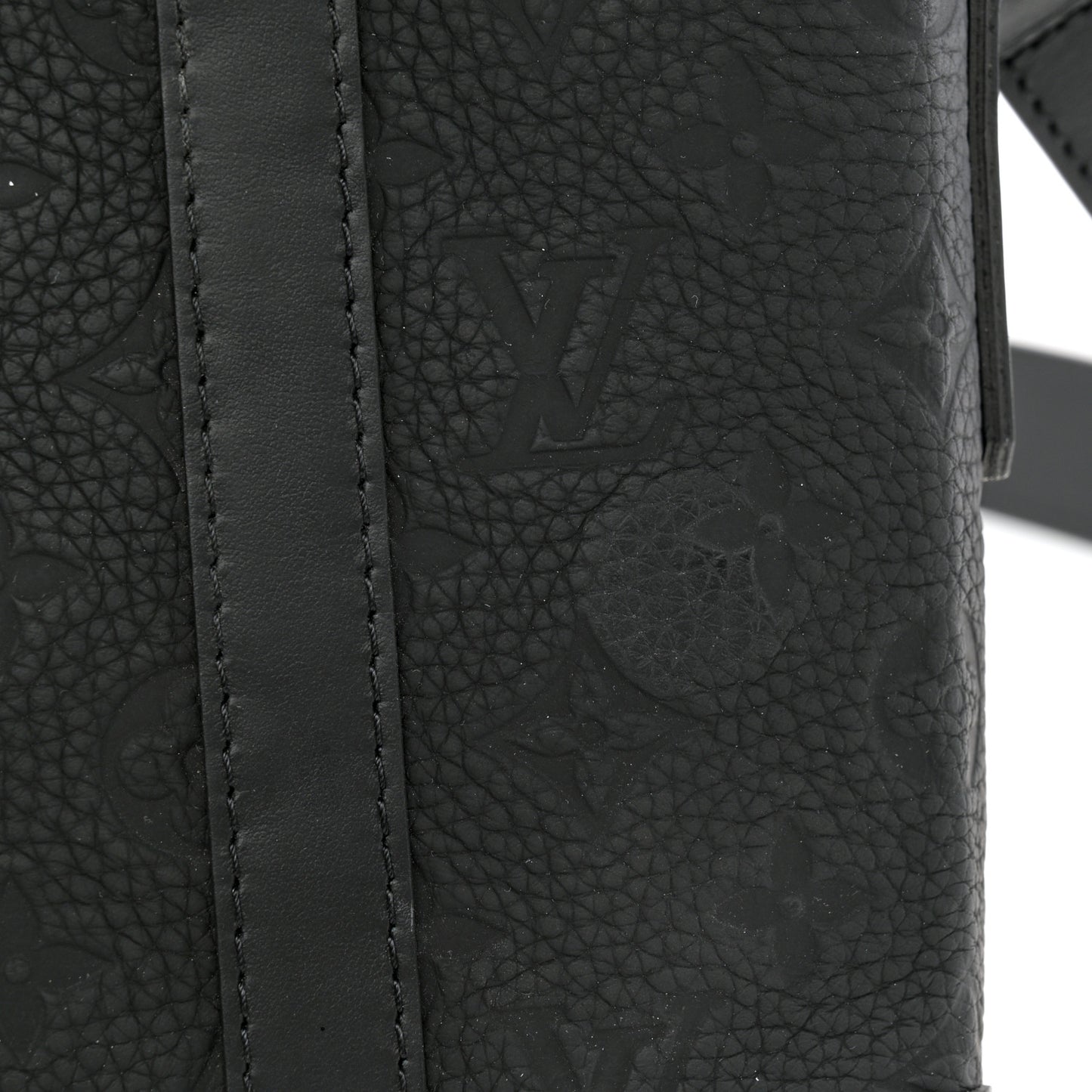 Taurillon Monogram Trunk Messenger Black