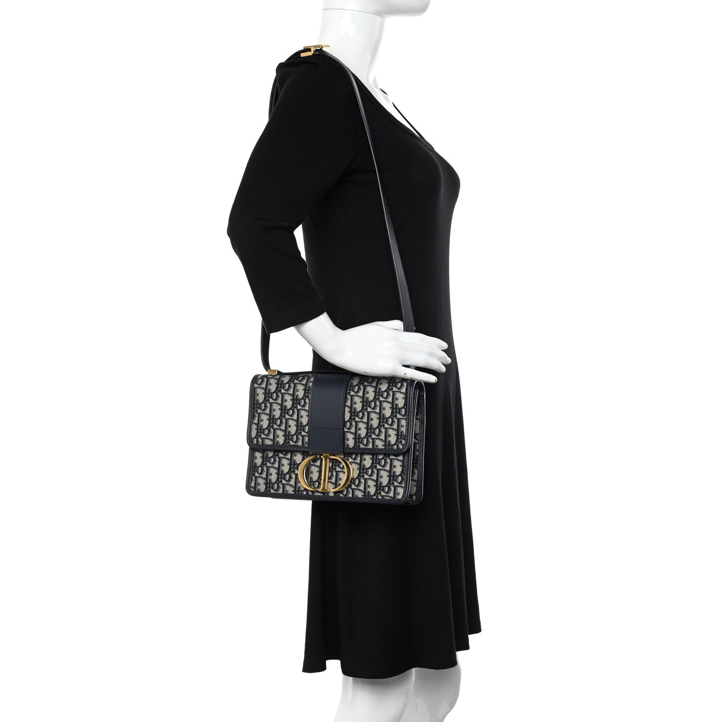 Oblique 30 Montaigne Flap Bag Blue