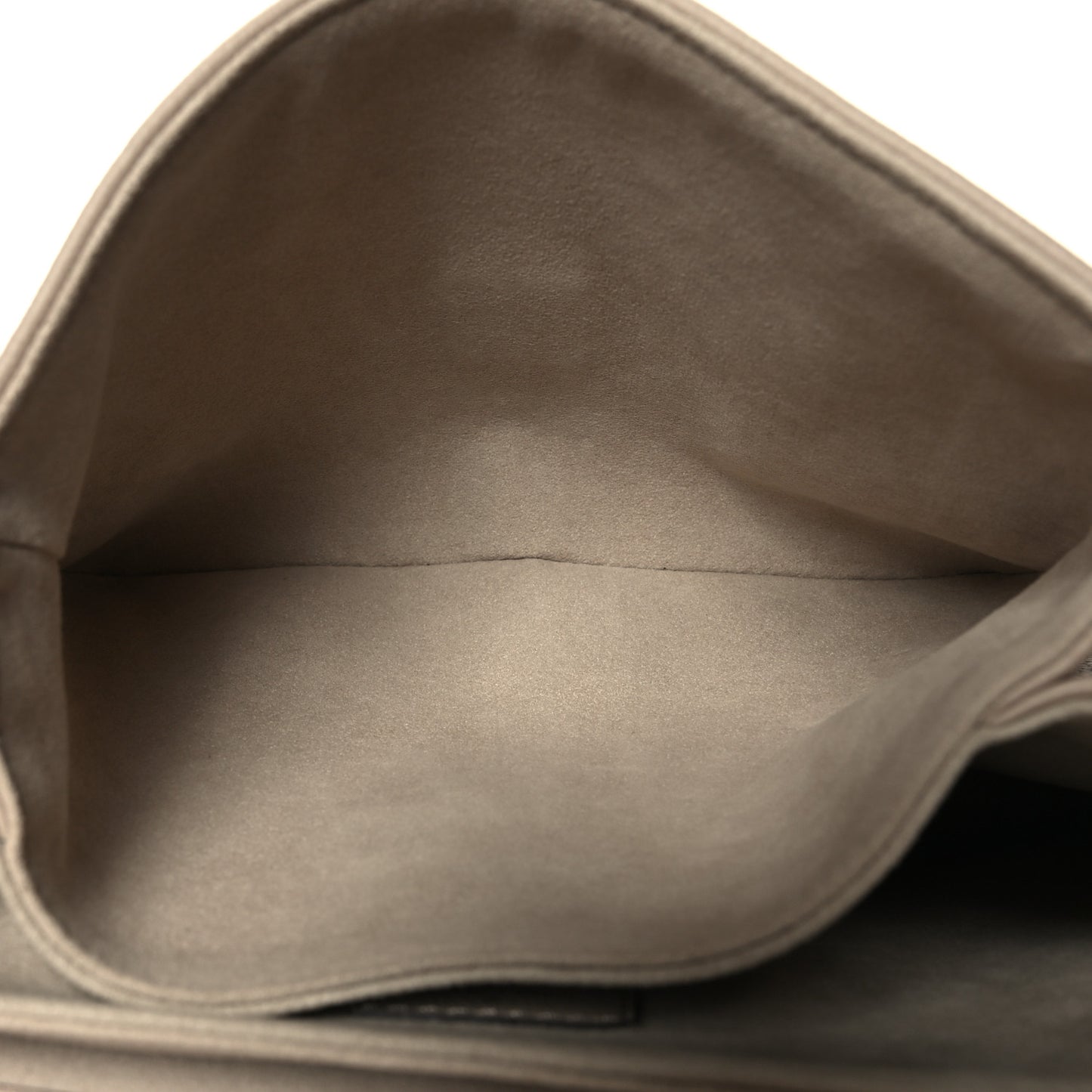 Grained Calfskin Lockme Oxford Greige