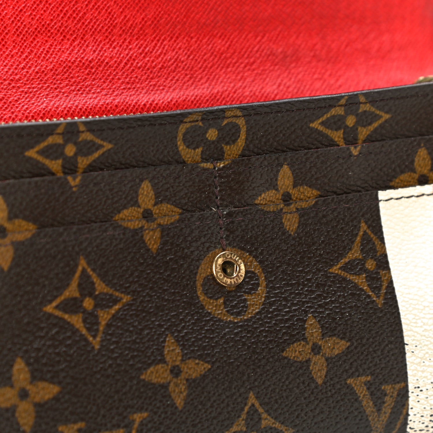Louis Vuitton Monogram Groom Sarah Wallet 15 of 18