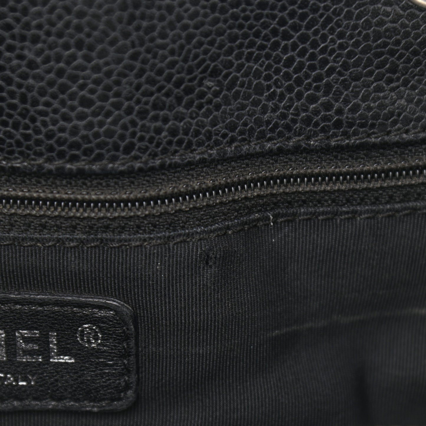 Caviar Quilted Grand Shopping Tote GST Black