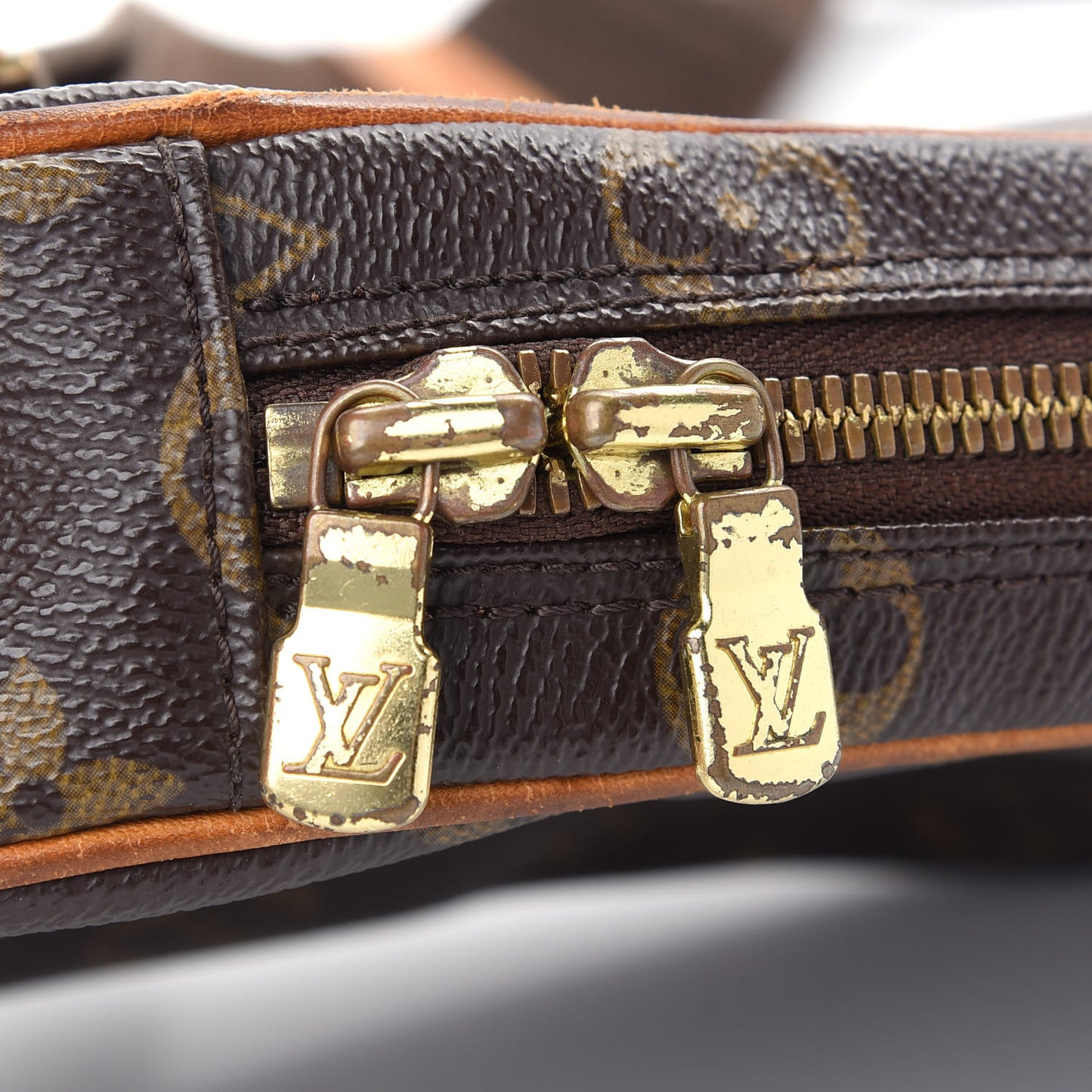 Monogram Pochette Gange