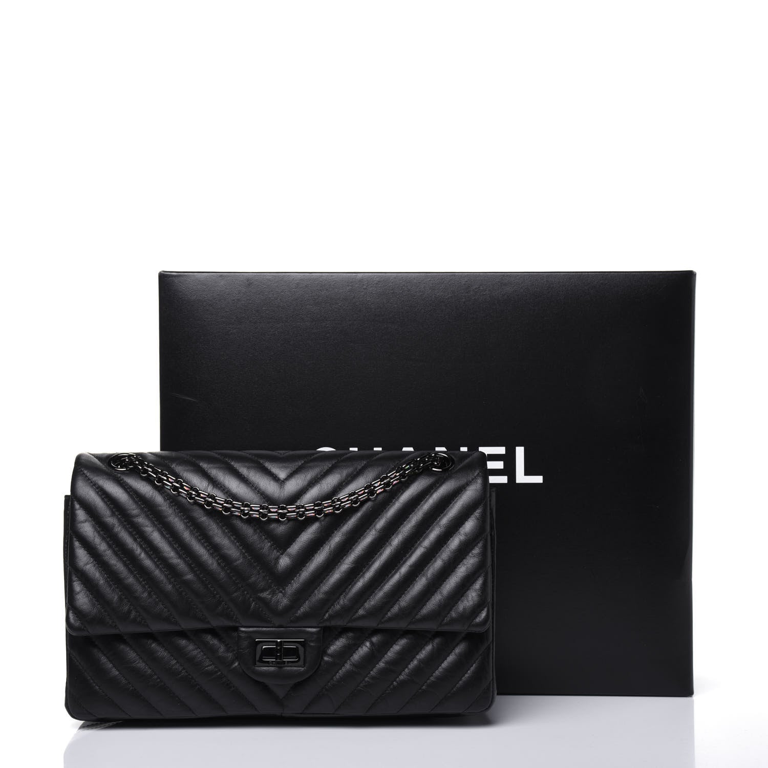 Chanel Aged Calfskin Chevron Quilted 2.55 Reissue 226 So Black 16 of 16