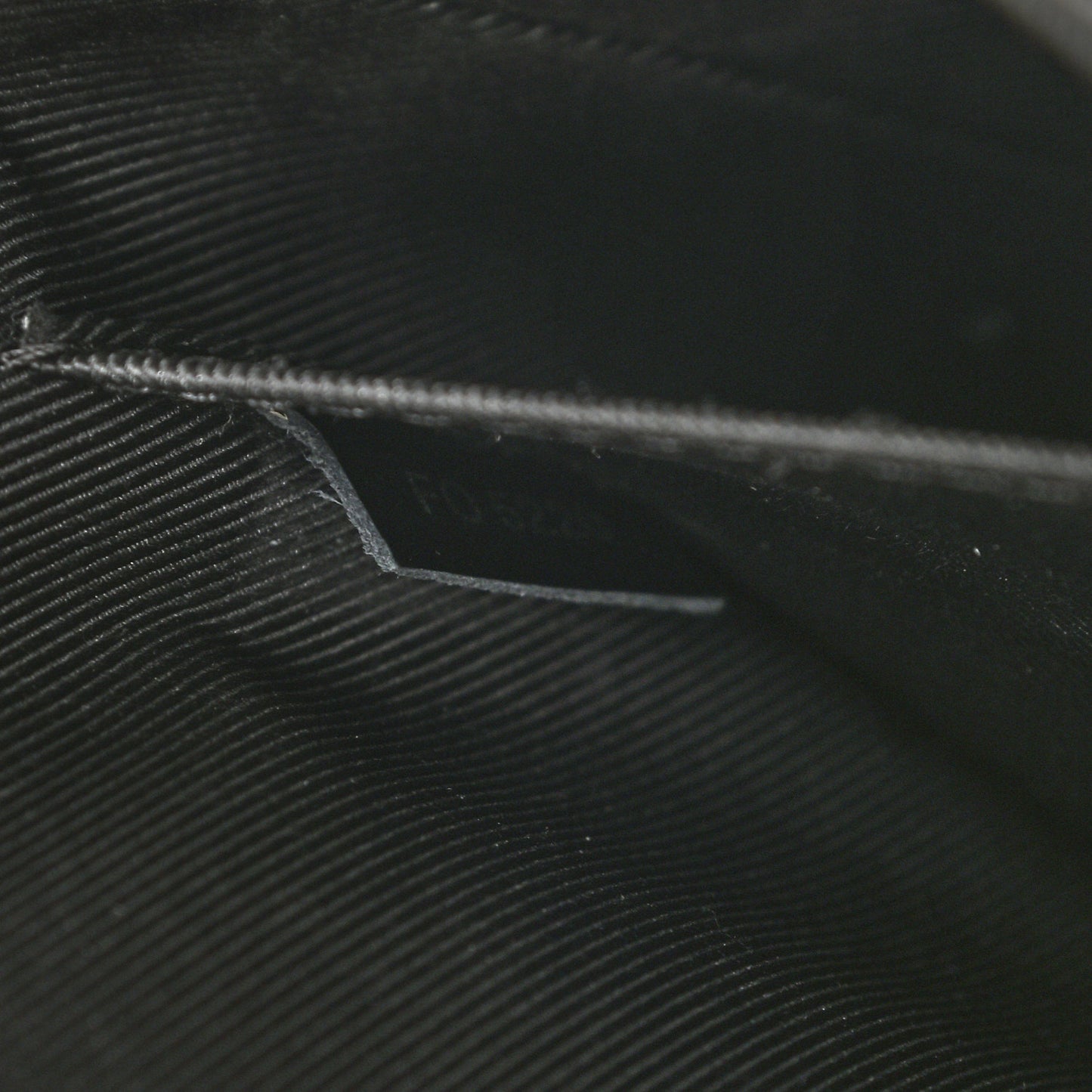 Damier Distorted Flap Soft Trunk Messenger