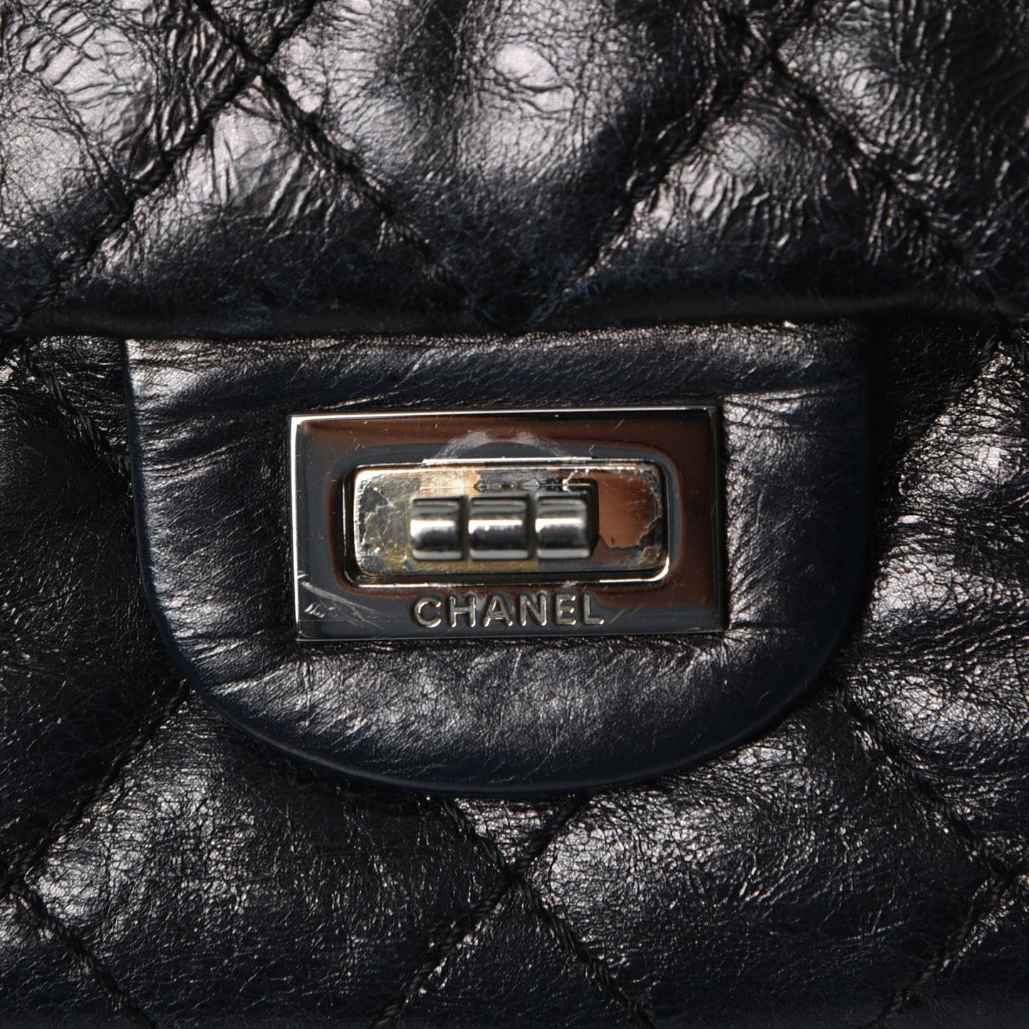 Metallic Aged Calfskin 2.55 Reissue 226 Flap Black