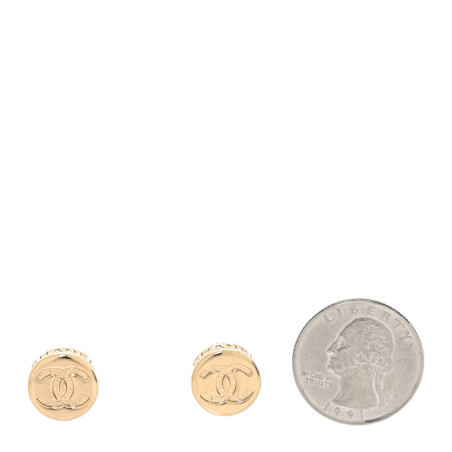 Metal Round CC Earrings Gold
