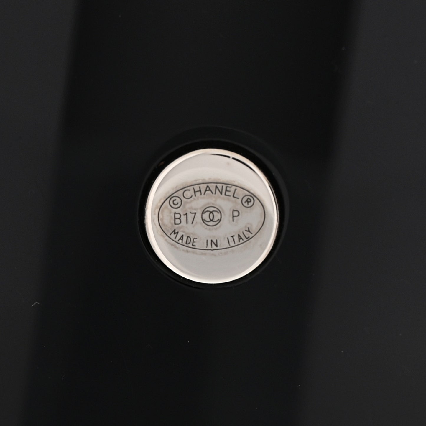 Resin Baguette Crystal CC Cuff Black