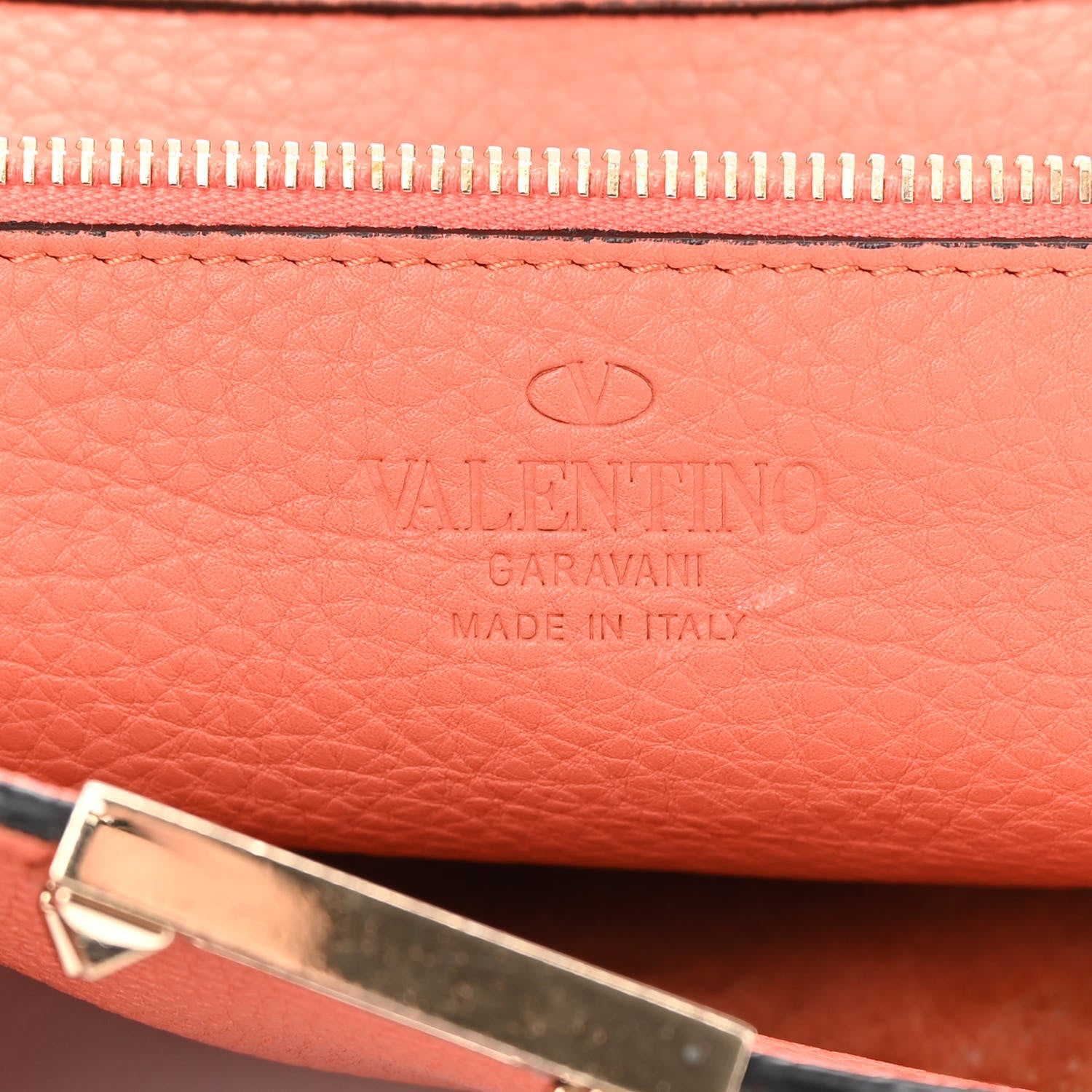 Valentino Garavani Pebbled Calfskin Medium Rockstud Tote Coral 6 of 20