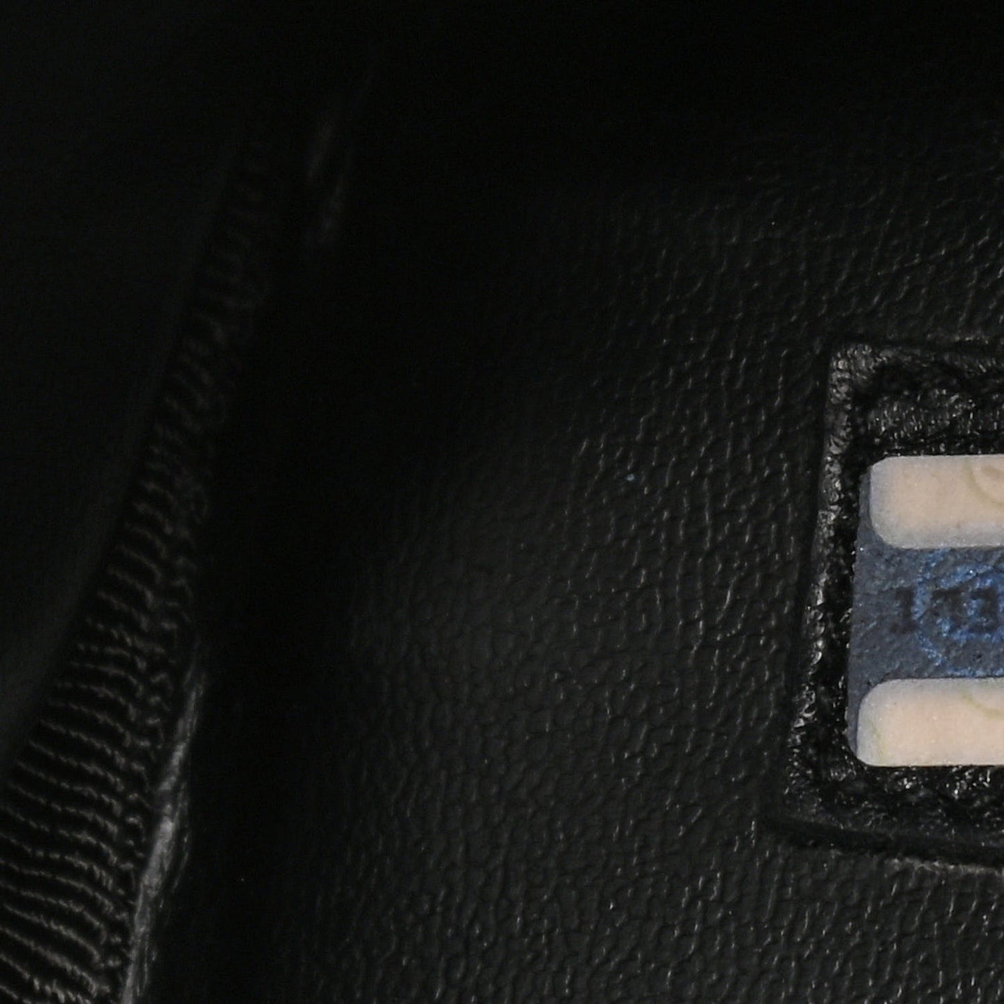 Calfskin Stitched CC Boston Black