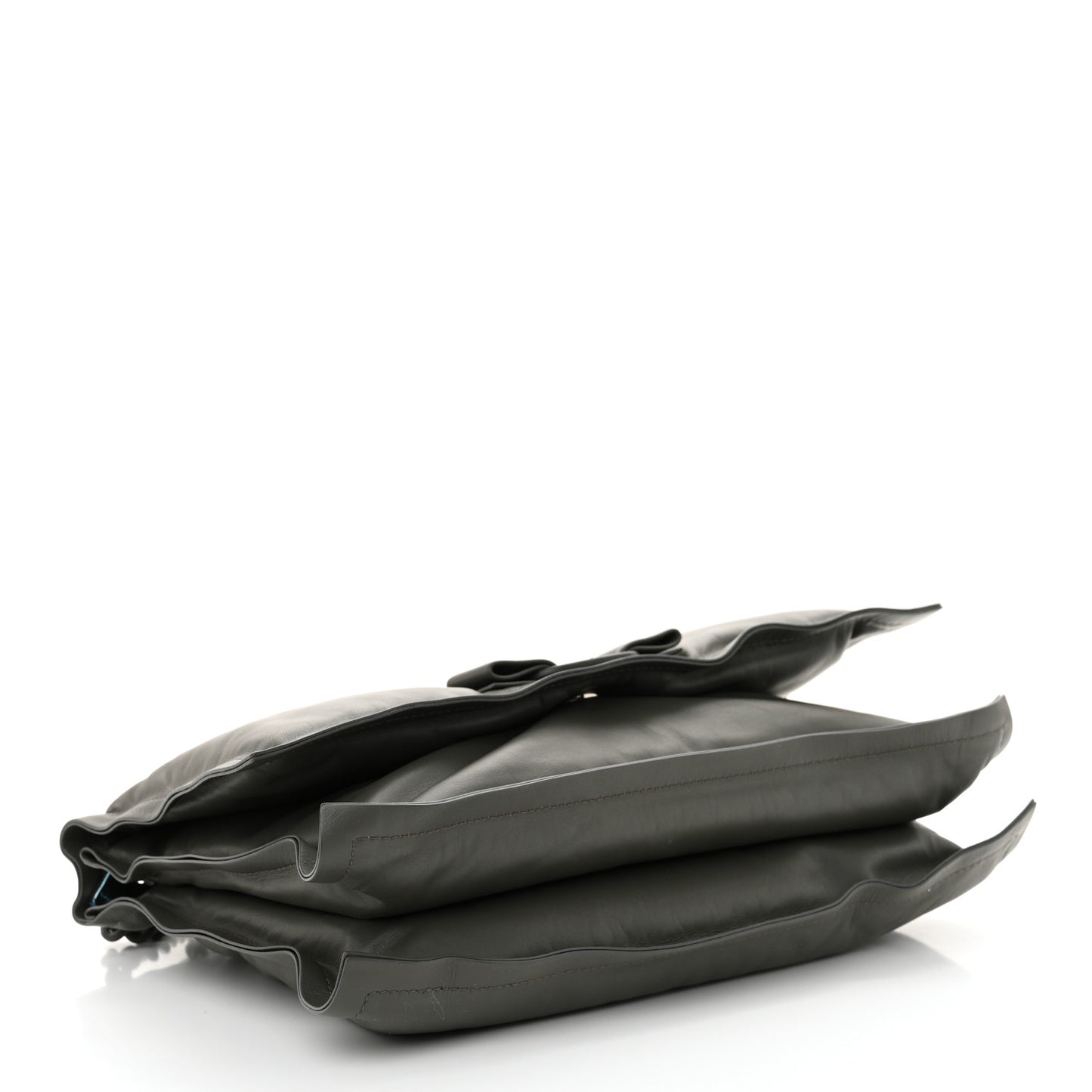 Calfskin Medium Viva Bow Shoulder Bag Sparrow