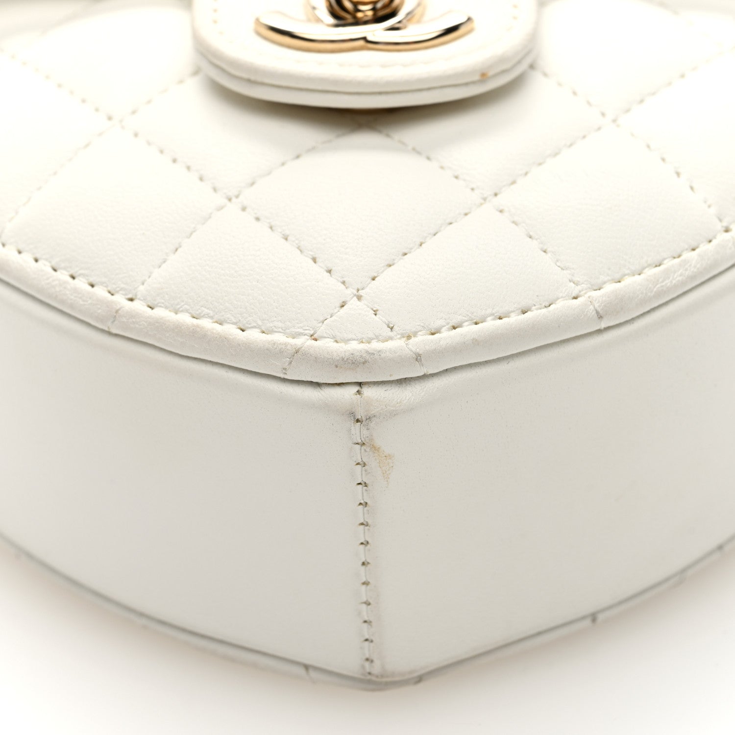 Chanel Lambskin Quilted CC In Love Heart Clutch With Chain White 9 of 9