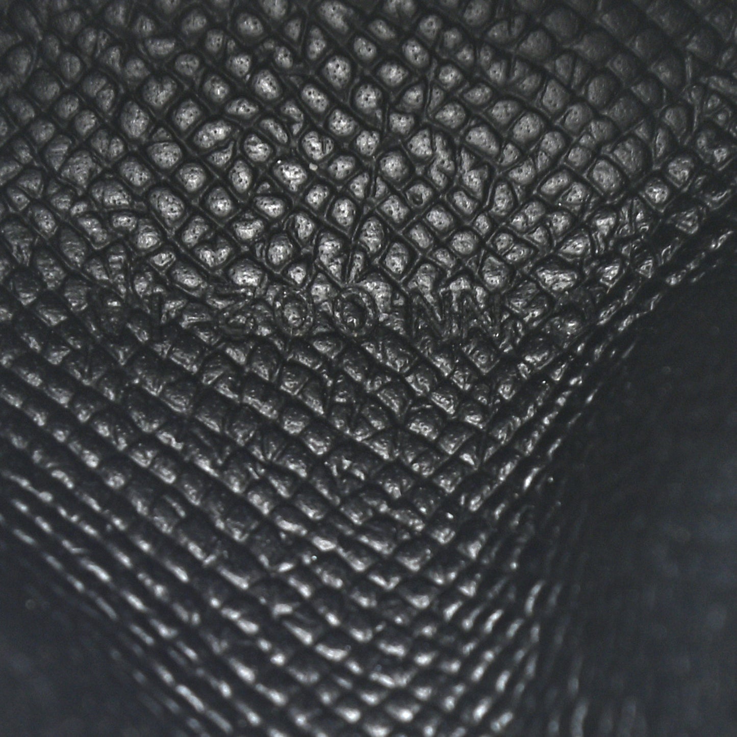 Epsom Bearn Compact Wallet Black