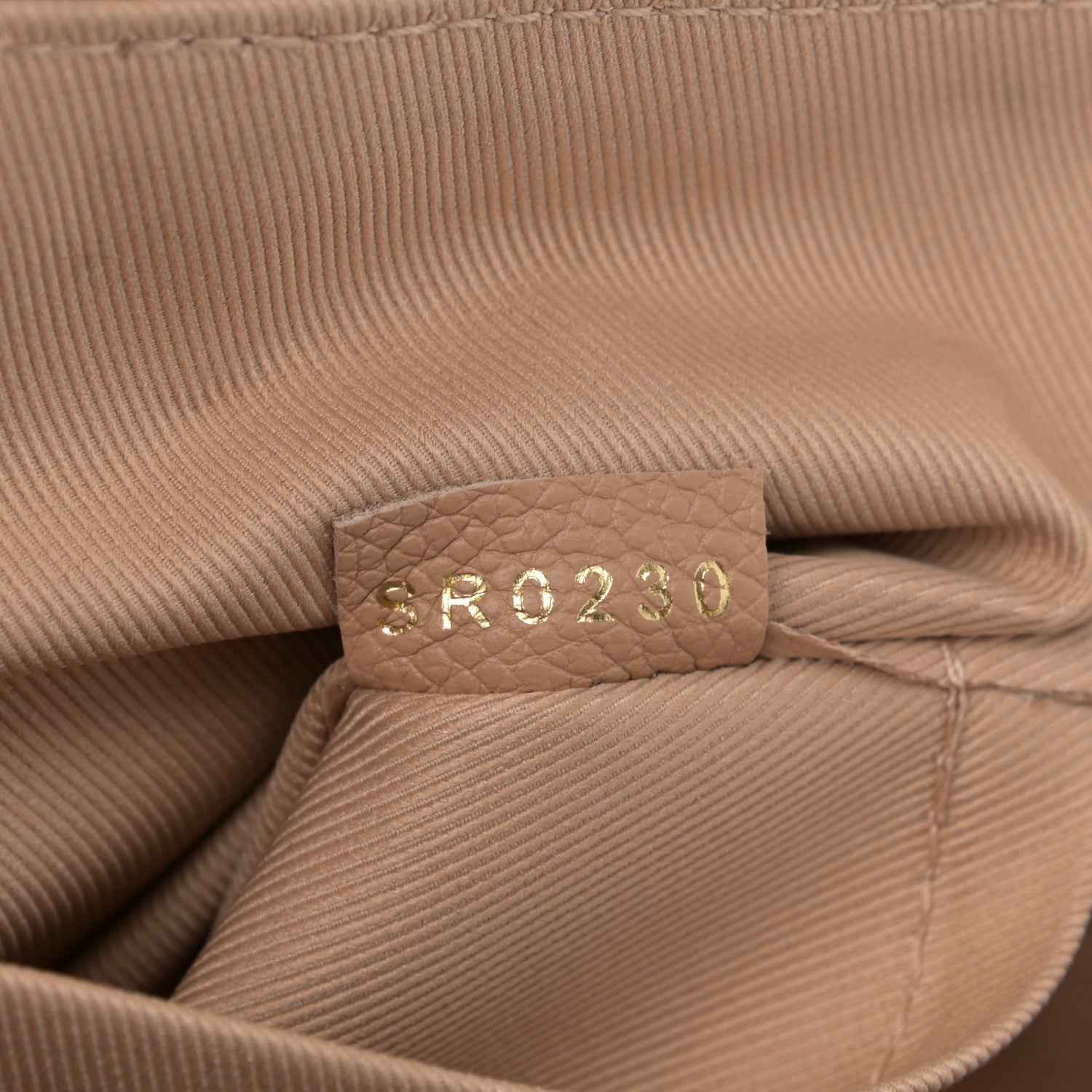 Louis Vuitton Damier Ebene Clapton Backpack Creme 7 of 12