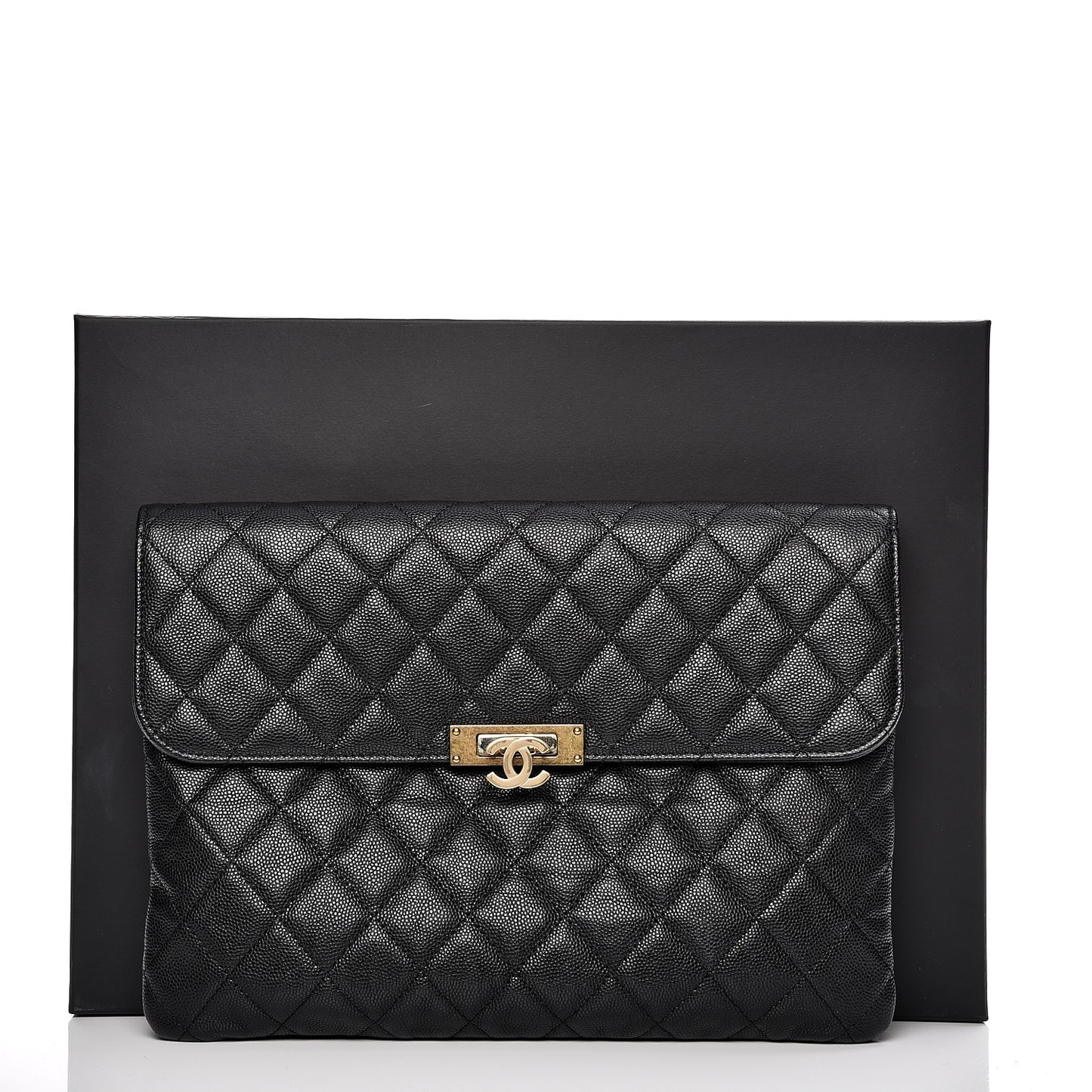 Caviar Quilted Medium Golden Class Pouch Black