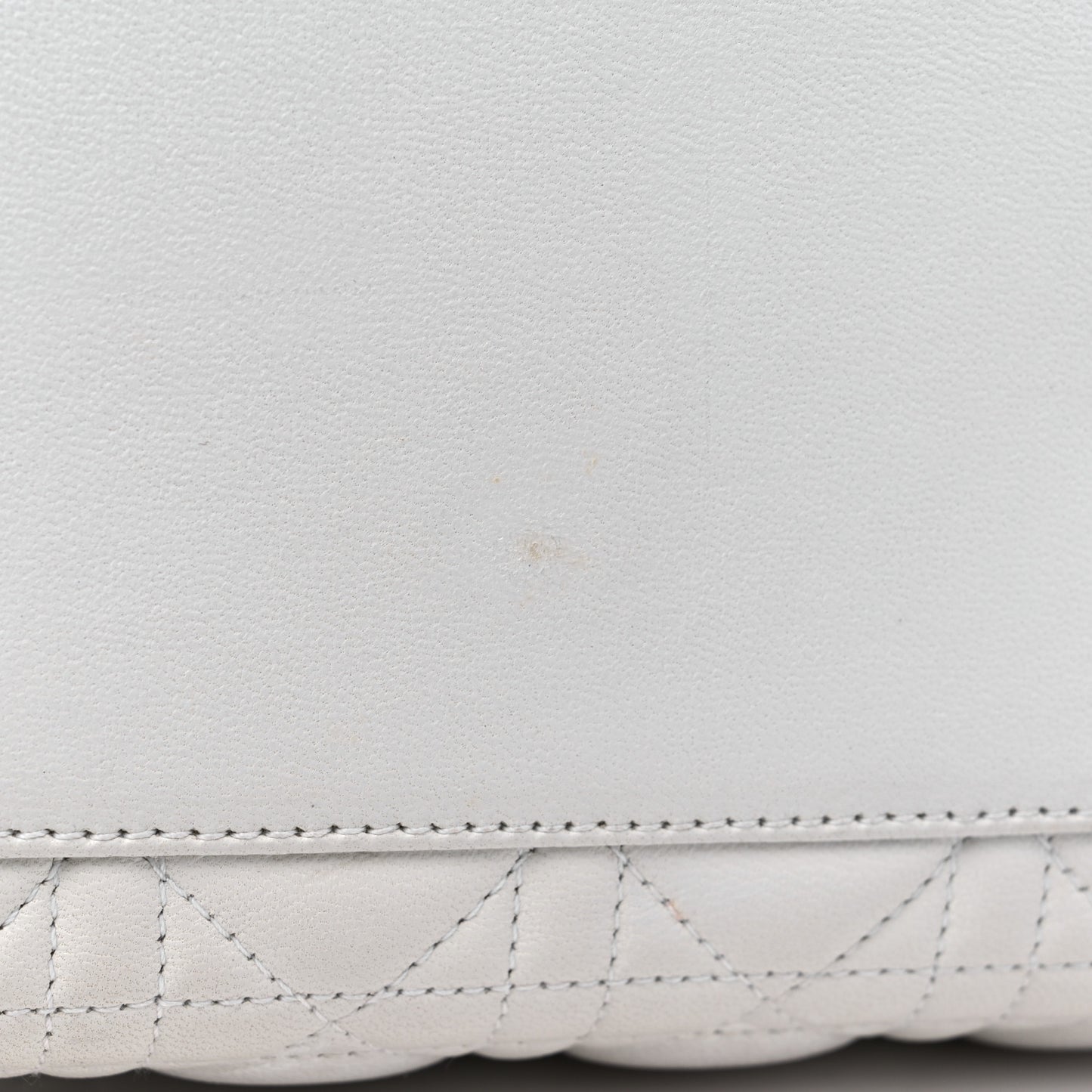 Lambskin Cannage Large Lady Dior White